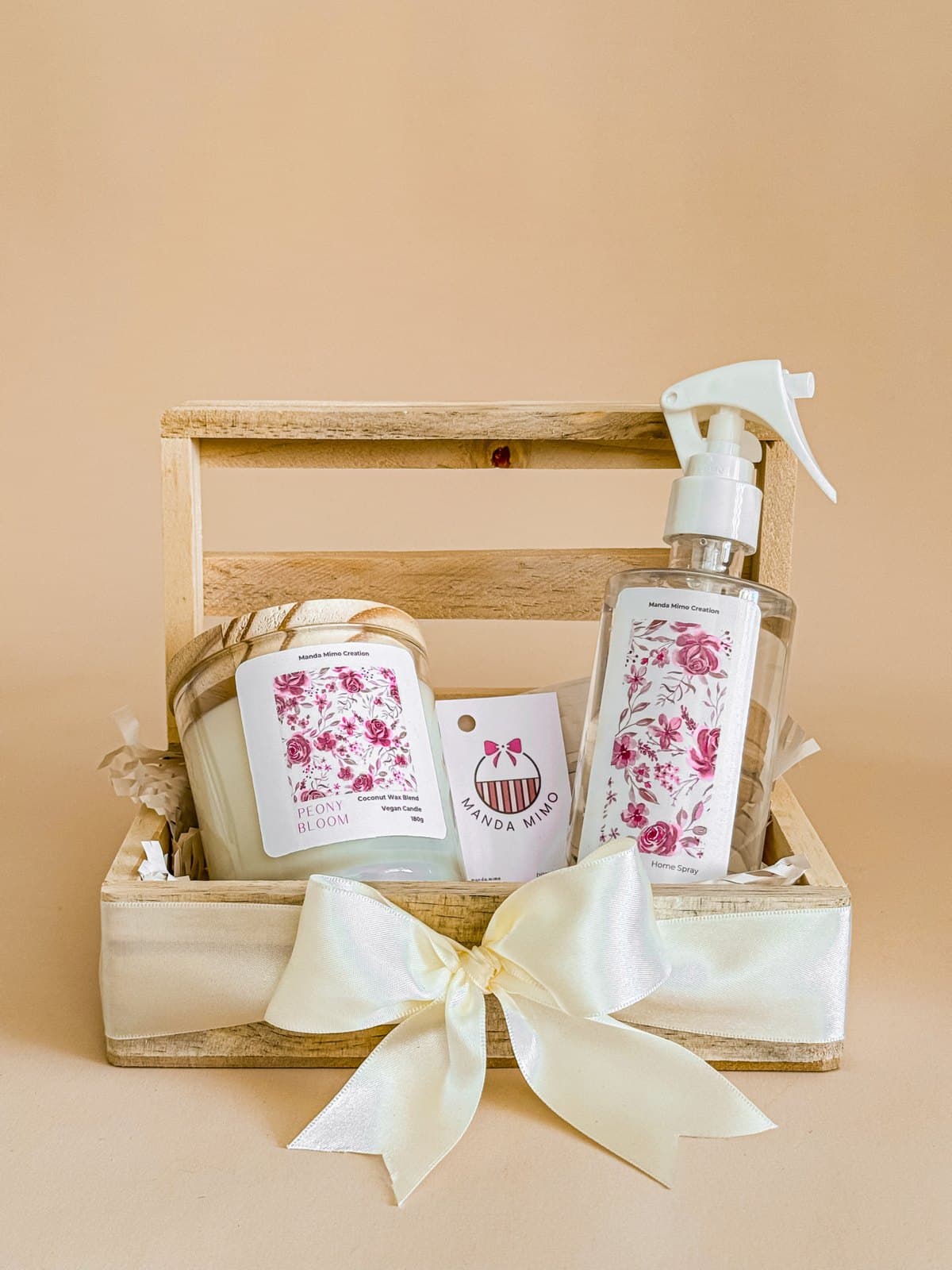 Kit Aromático Presenteável | Vela 180g & Home Spray da categoria Velas Aromáticas & Home Spray foto do produto